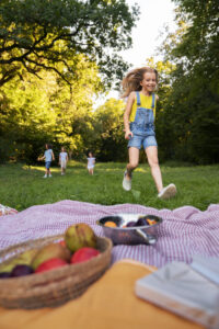 Dias de calor na Europa: alternativas para aproveitar as férias das crianças com saúde e diversão